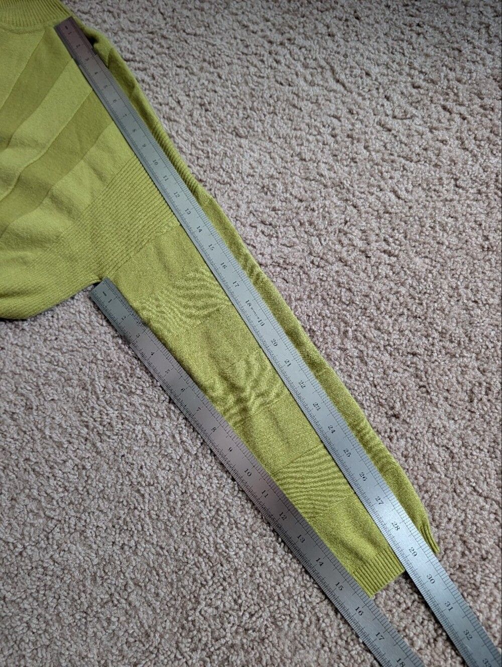 Joseph A Womens Split Pea Light Green Rib Turtleneck Sweater NWT Size Medium - Picture 12 of 12